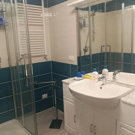 Lägenhet Ampia Casa Con Piacevole Giardino In Centro A *